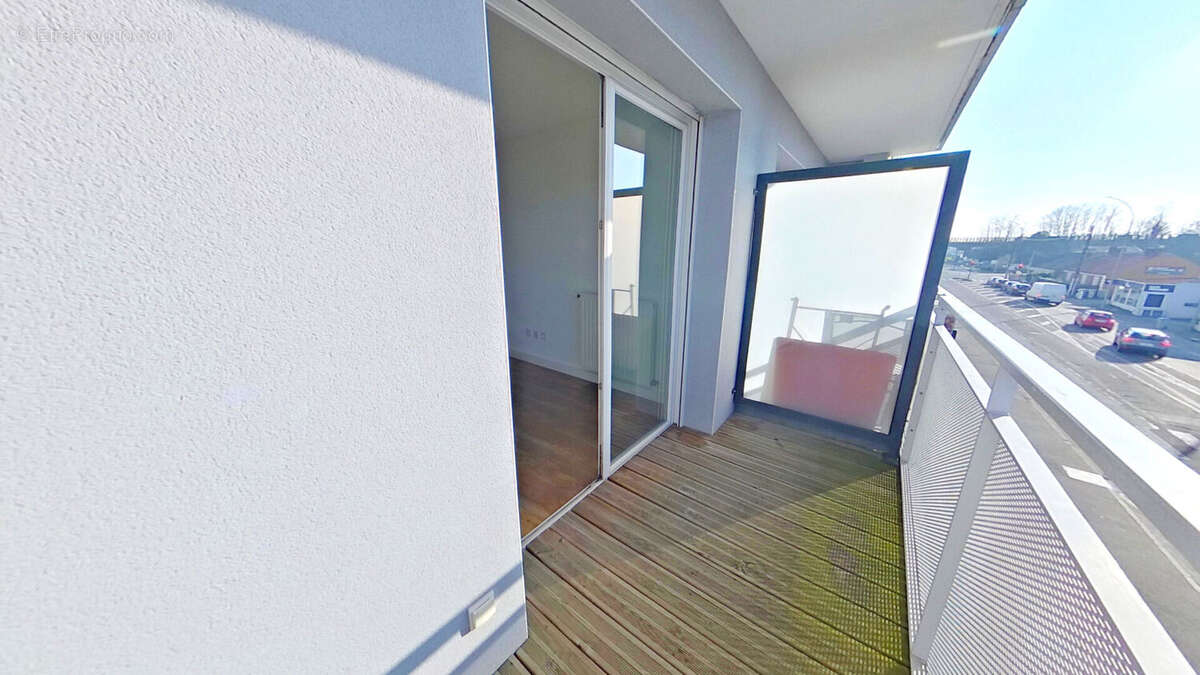 Appartement à SAINT-SEBASTIEN-SUR-LOIRE