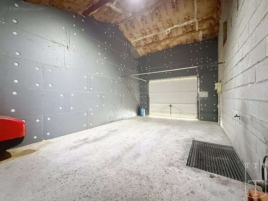 Proche centre RUOMS - Villa 3 chambres - 2 terrasses - photo 19