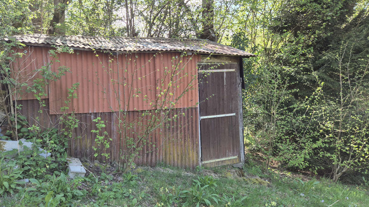 Maison à MANDAILLES-SAINT-JULIEN