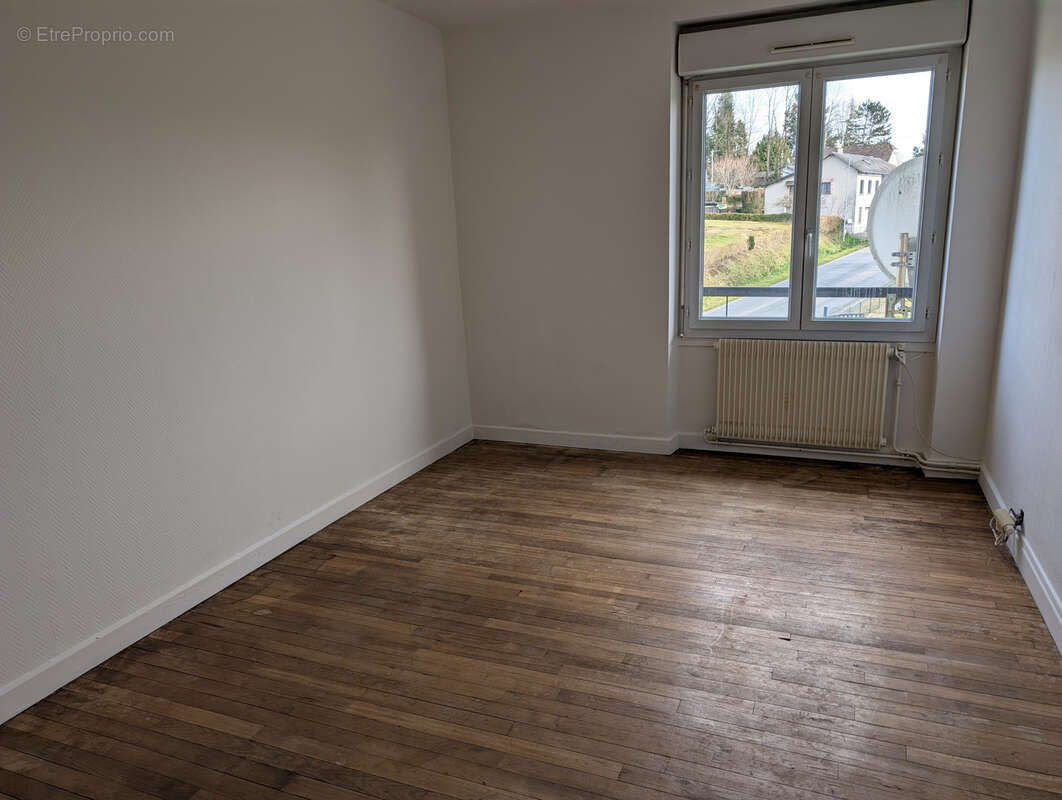 Appartement à LUBERSAC