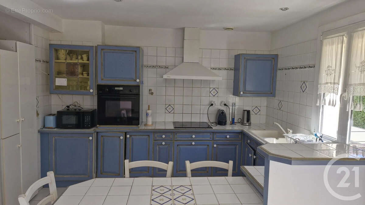 Maison à SIX-FOURS-LES-PLAGES