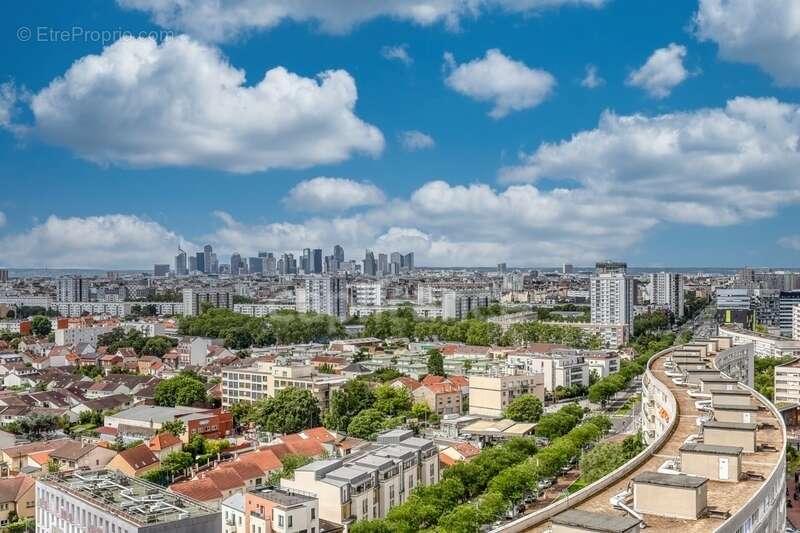 Appartement à GENNEVILLIERS