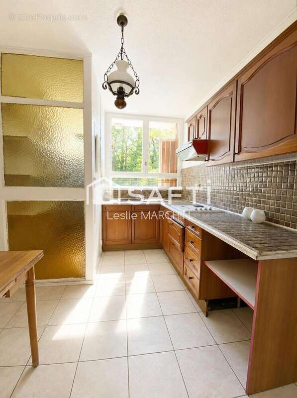 Appartement 59 m² à Avon  - photo 9