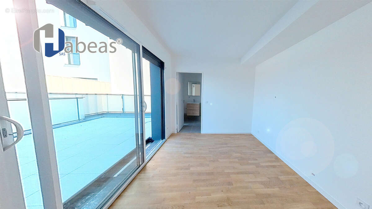 Appartement à VILLE-LA-GRAND