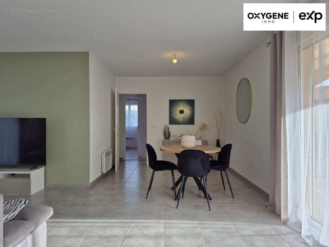 Maison 107 m² à Saint-Hippolyte  - photo 2