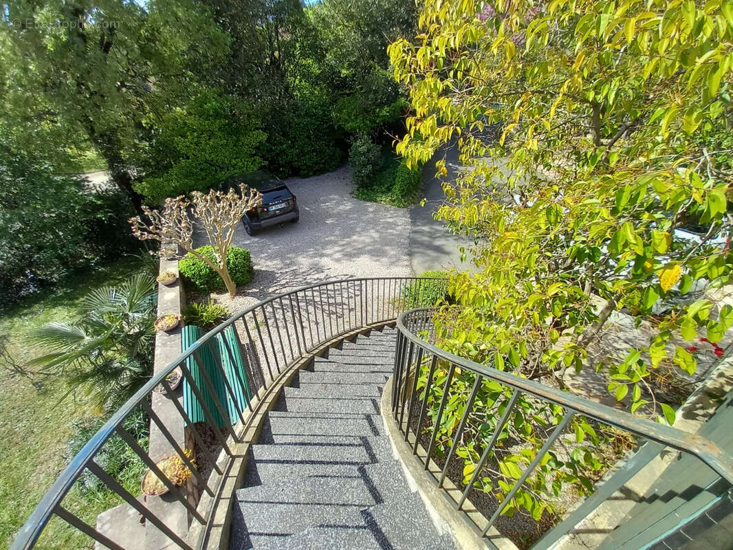 Maison à LAMALOU-LES-BAINS