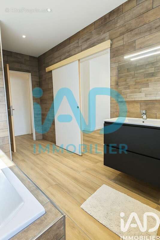 Photo 3 - Maison à AUBERVILLIERS