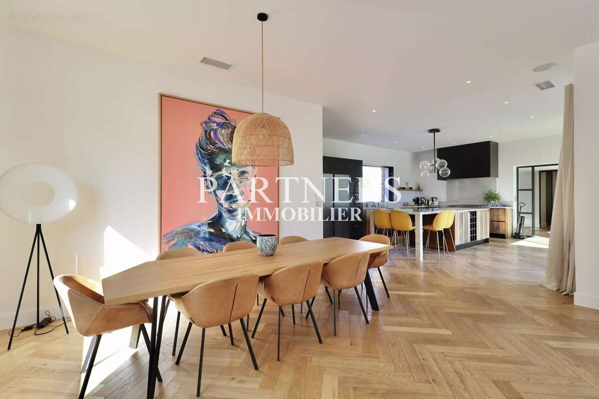 Maison à AIX-EN-PROVENCE