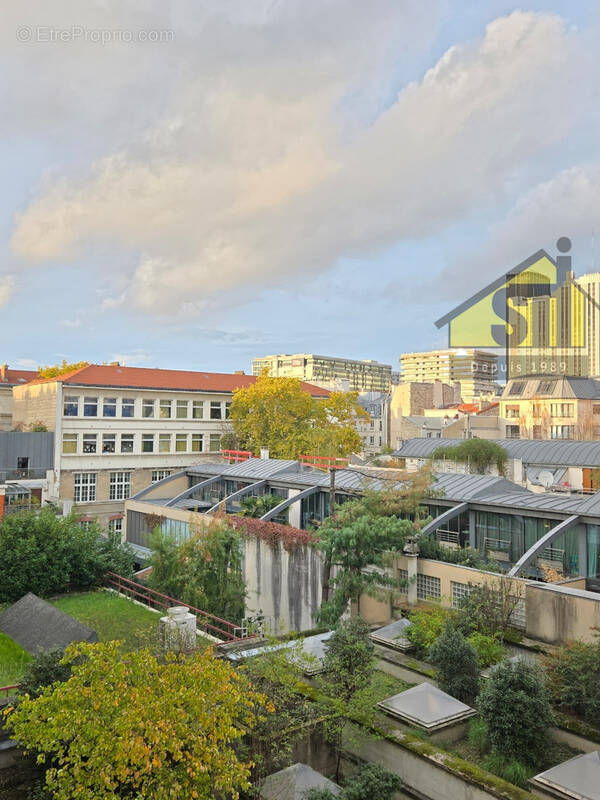 Appartement à PARIS-14E