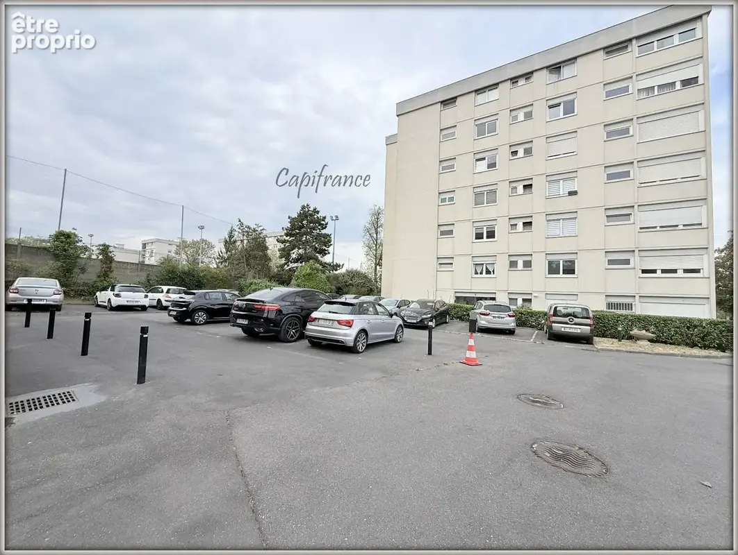 Appartement 4 pièces - 2 places de parking + cave Clichy-sous-bois - photo 11