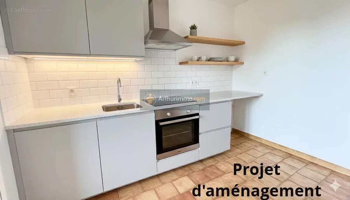 Appartement à FREJUS