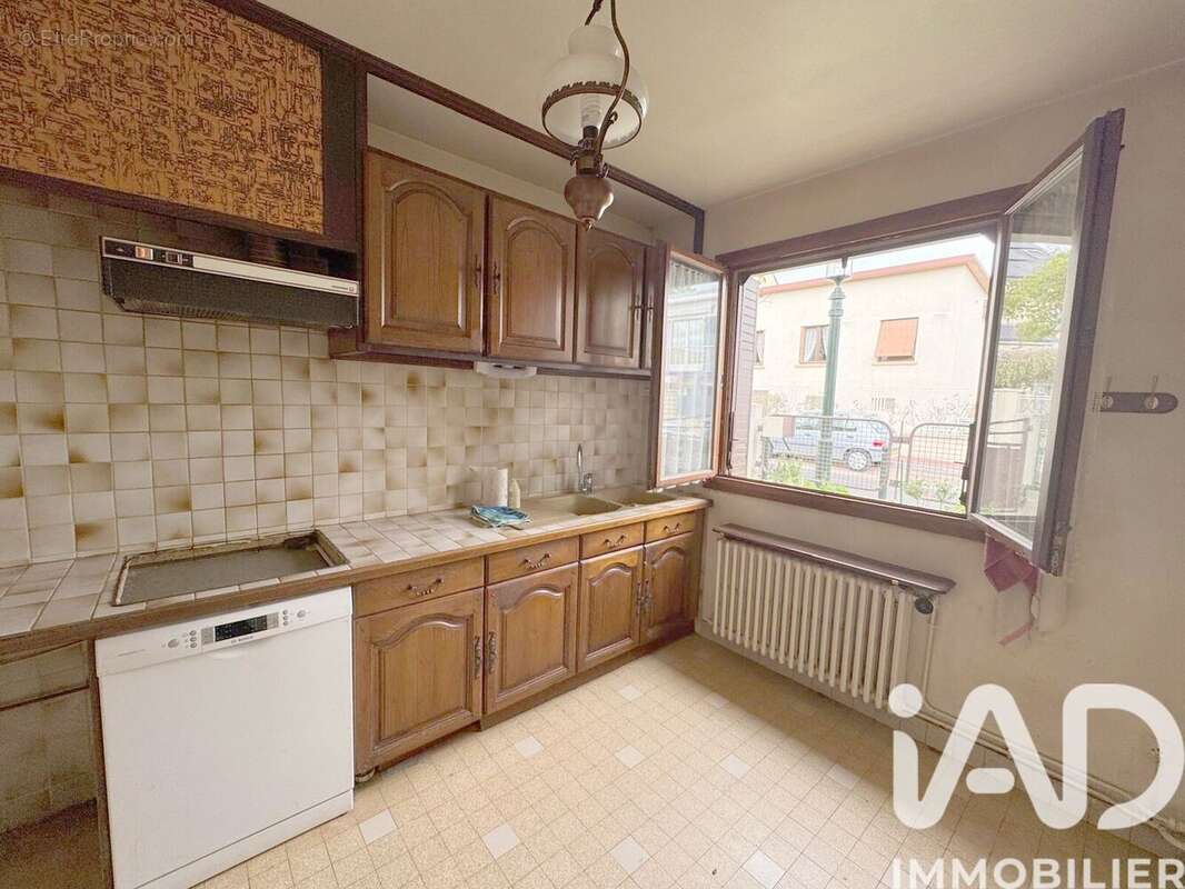 Photo 8 - Maison à LE PLESSIS-ROBINSON