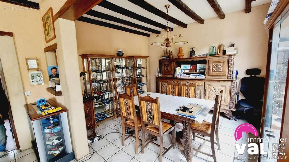 Maison à MILLY-LA-FORET