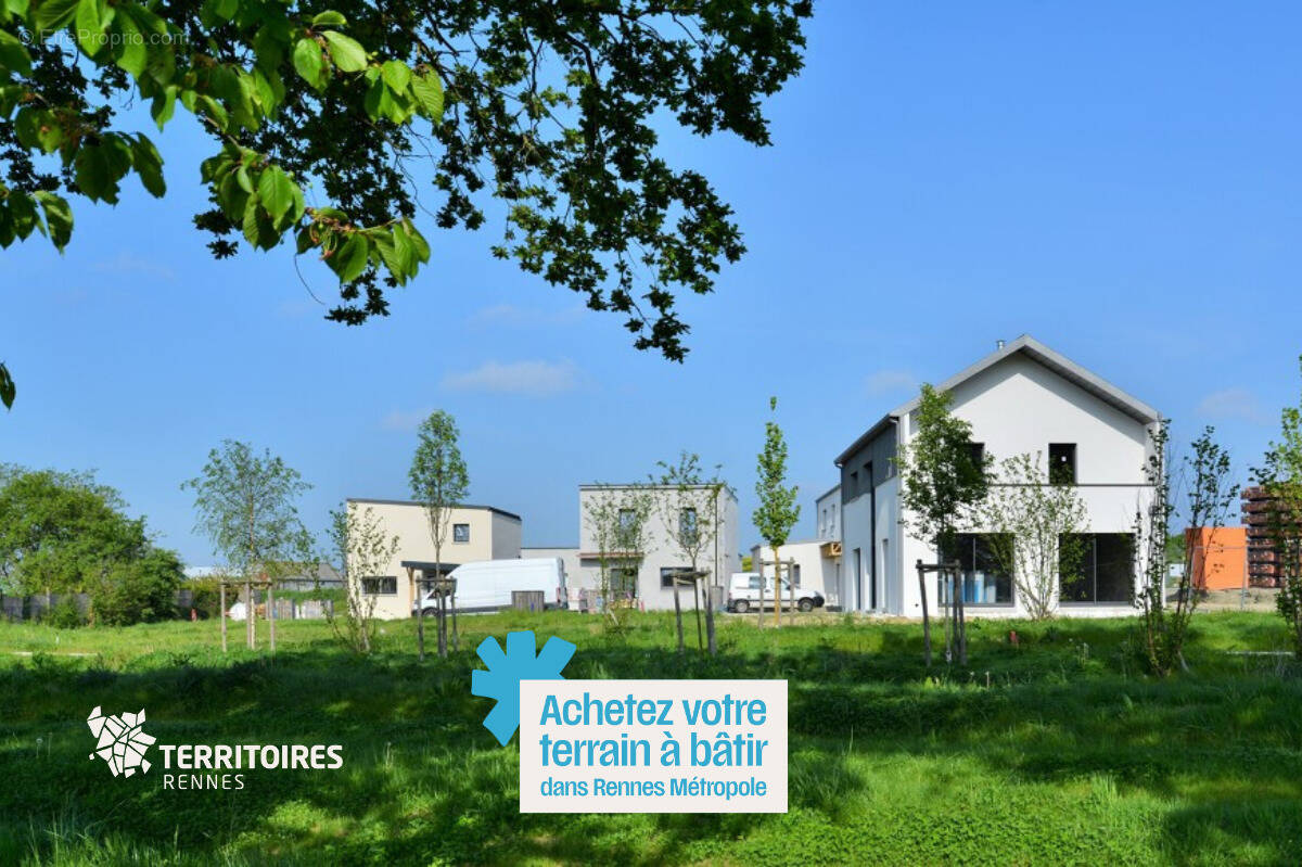 Terrain à VERN-SUR-SEICHE