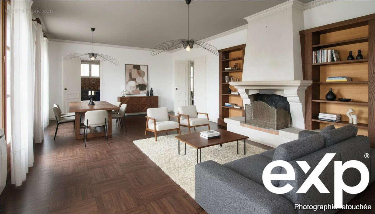 Maison à LE MESNIL-SAINT-DENIS