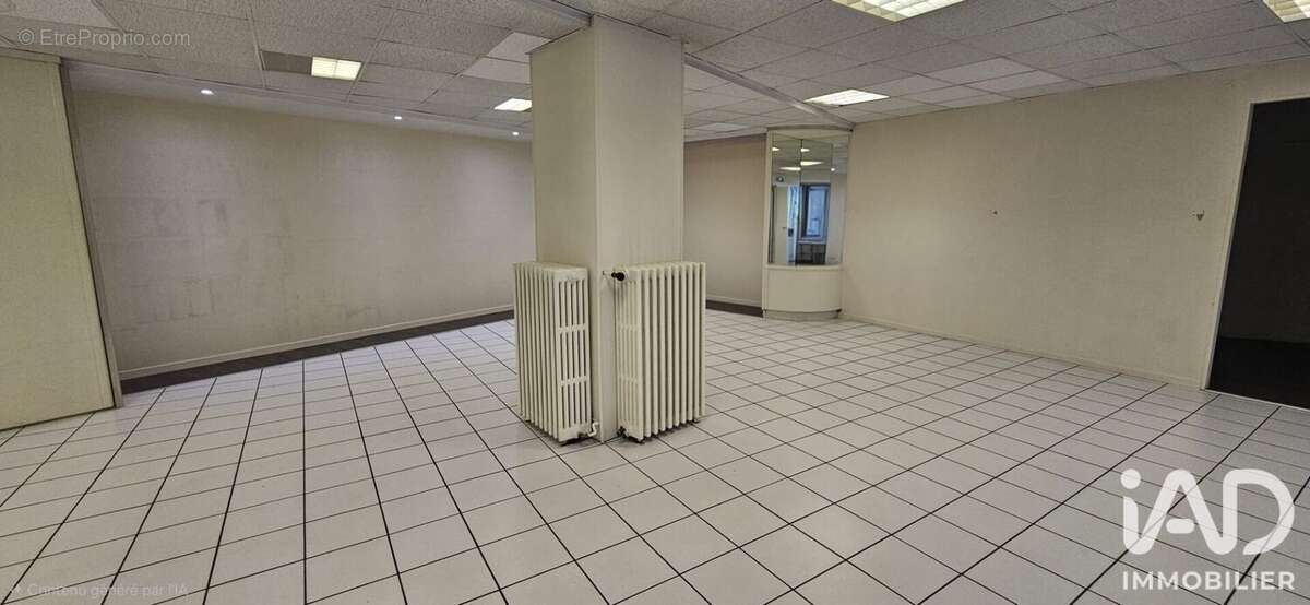 Commerce 112 m² à Castres  - photo 7