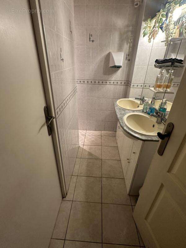 Commerce à COUR-CHEVERNY