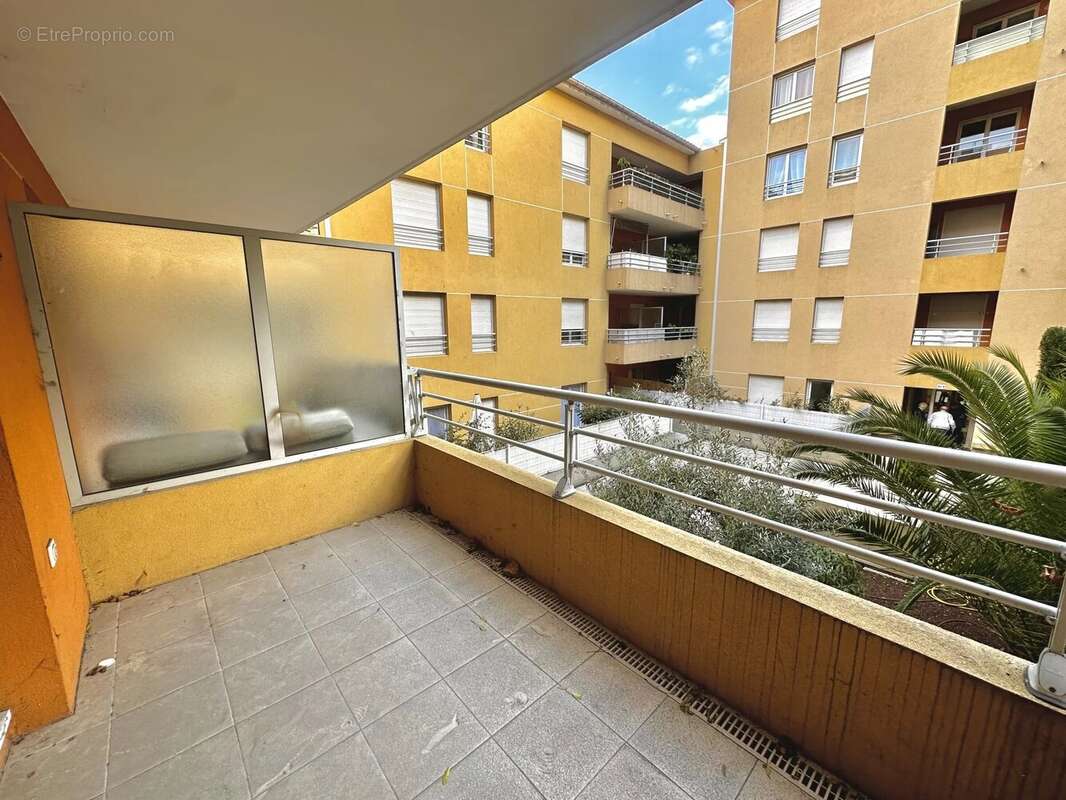 Appartement à SAINT-ANDRE-DE-LA-ROCHE