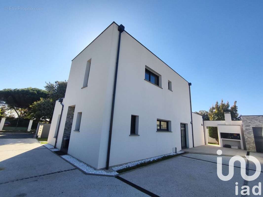 Photo 2 - Maison à ARTIGUES-PRES-BORDEAUX