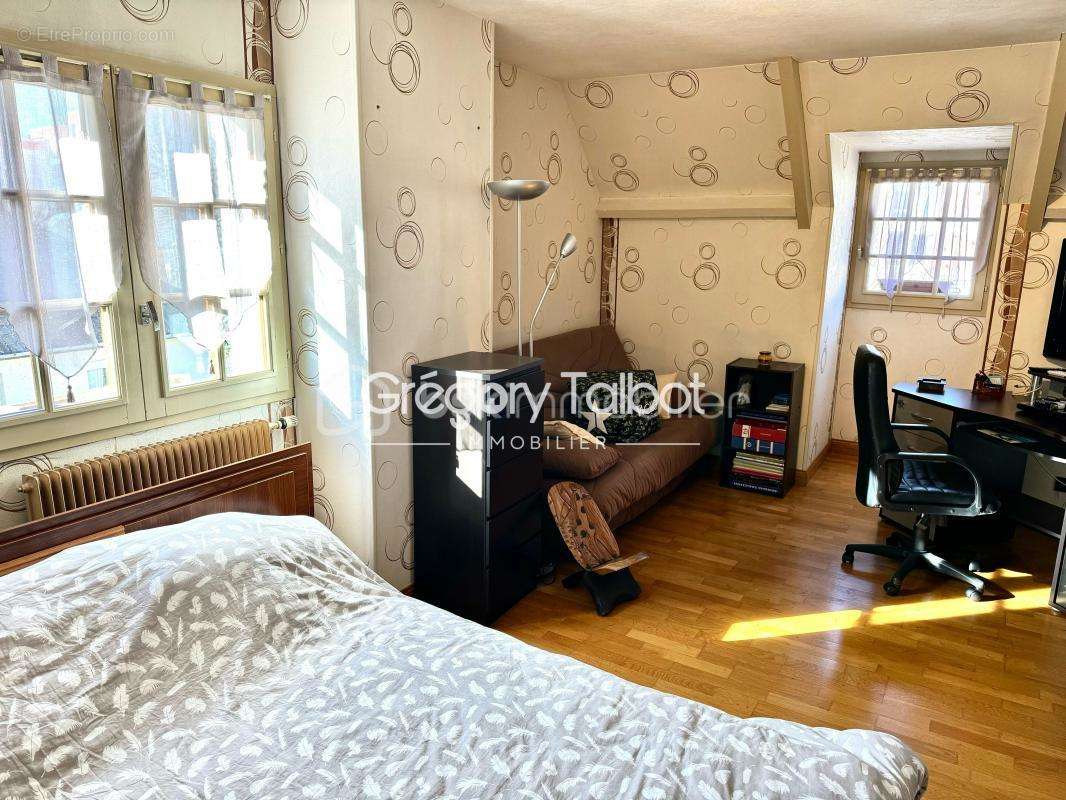 Maison à SAINT-PIERRE-LES-ELBEUF