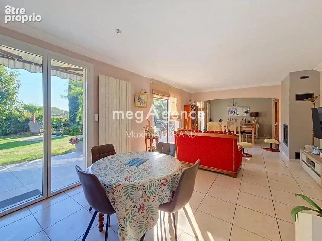 Maison familiale avec sous-sol complet - photo 5