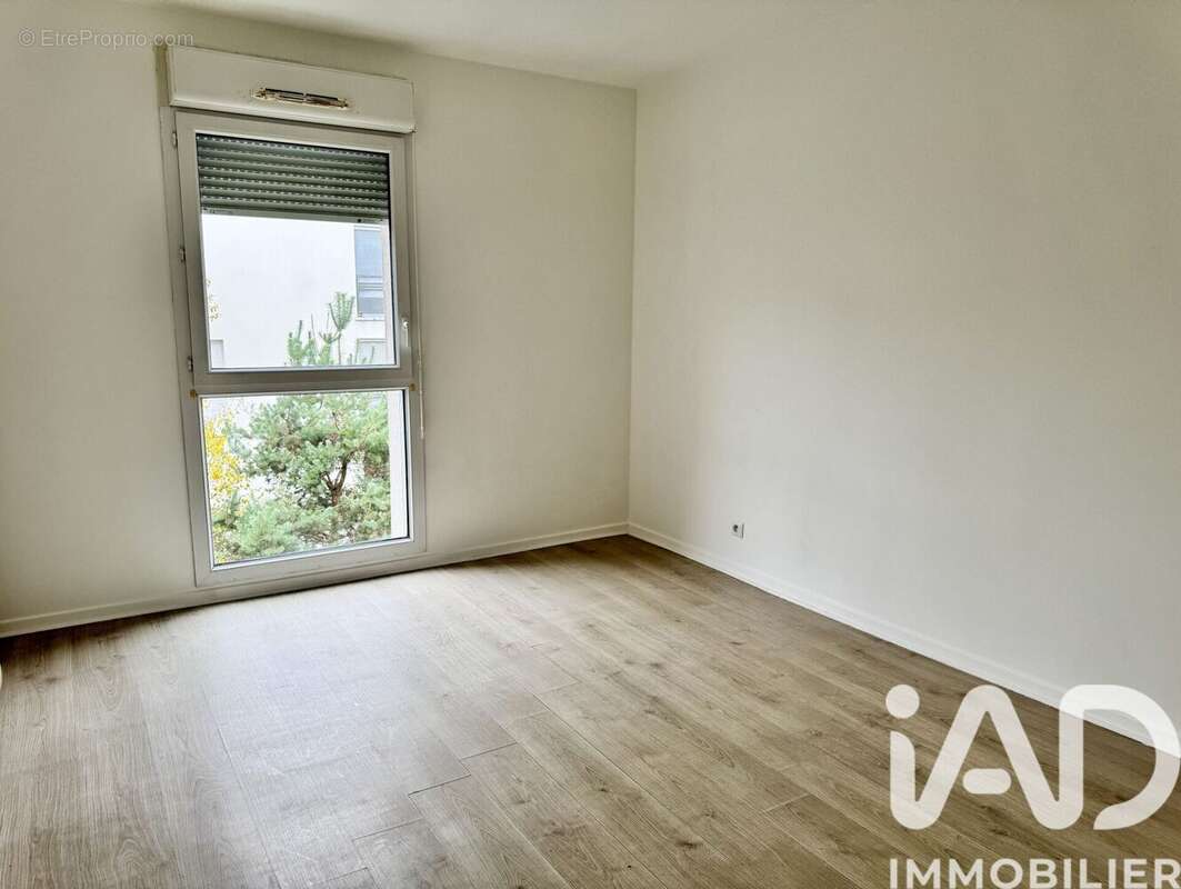 Photo 7 - Appartement à CORBEIL-ESSONNES