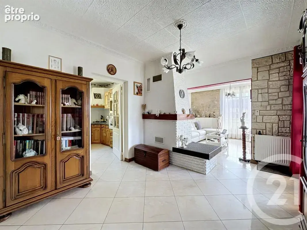 Maison 185 m² à Chaponnay  - photo 11