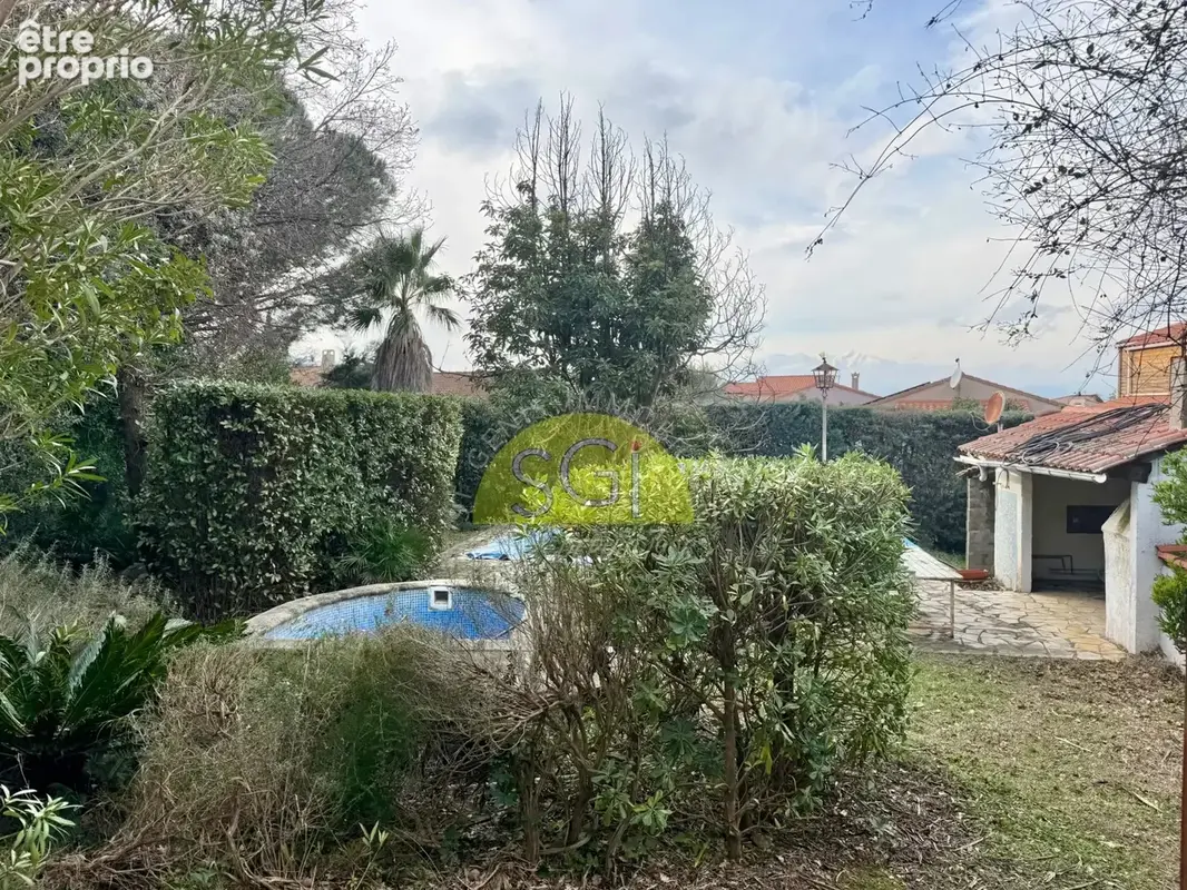Maison à VILLELONGUE-DELS-MONTS