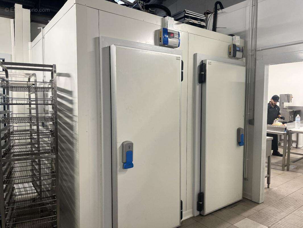 Commerce à TIGNIEU-JAMEYZIEU