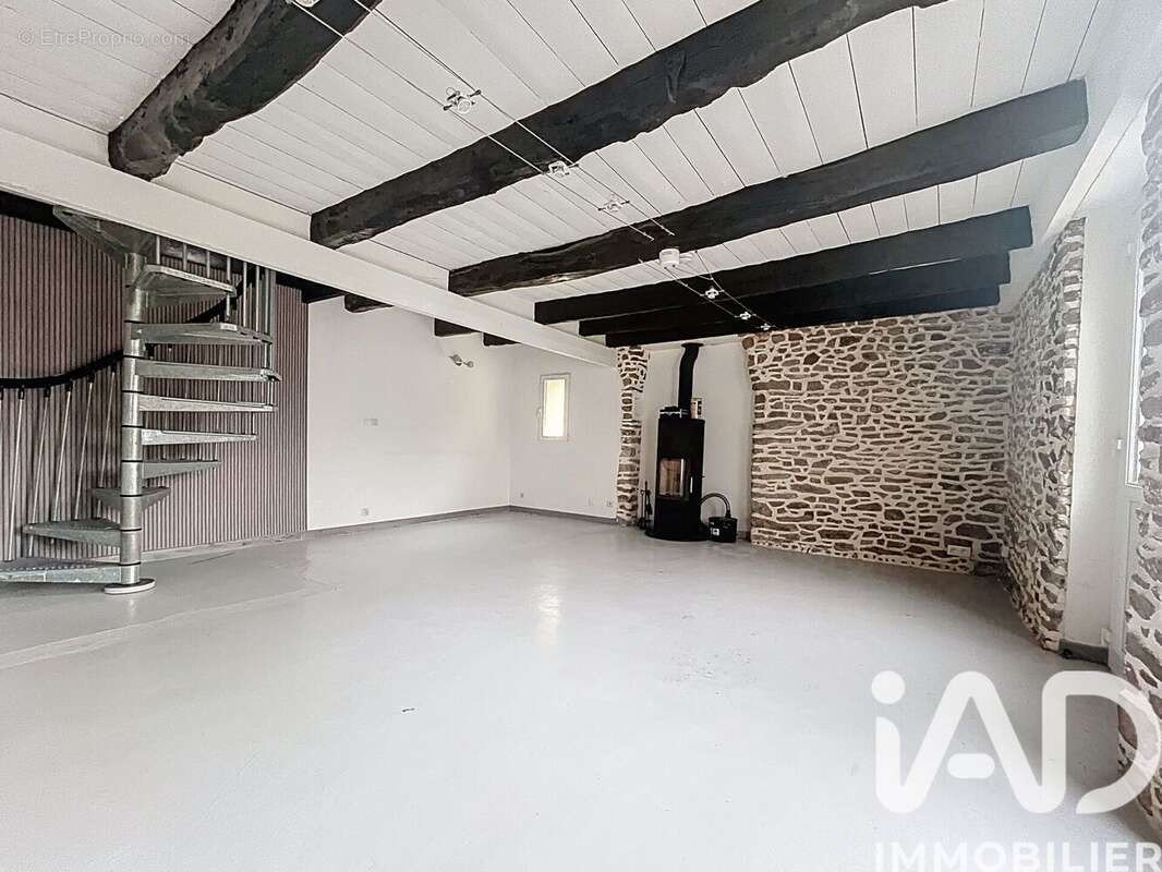 Photo 2 - Maison à SAINT-HELEN