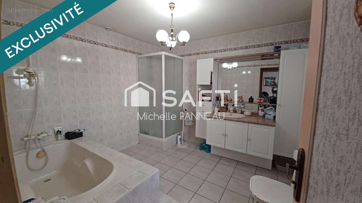 Maison 139 m² à Courcelles-La-Foret  - photo 9