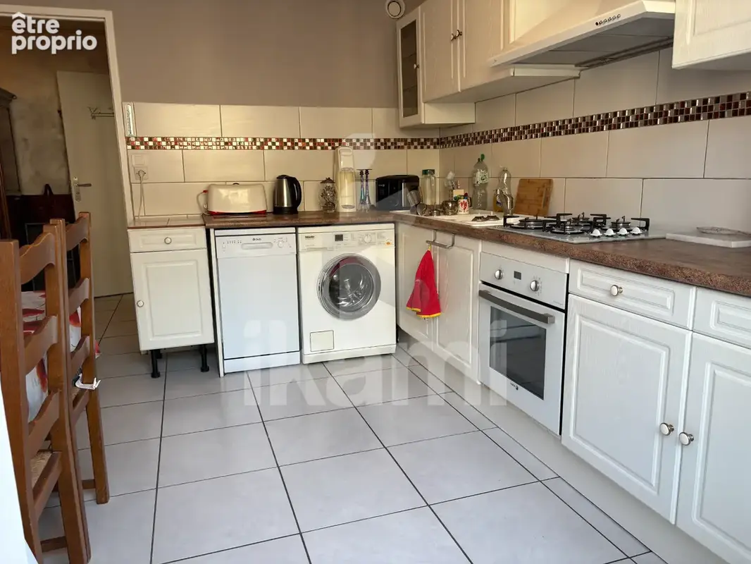 Appartement en vente avec balcon 2 chambres à Bourg-De-Péage - photo 5