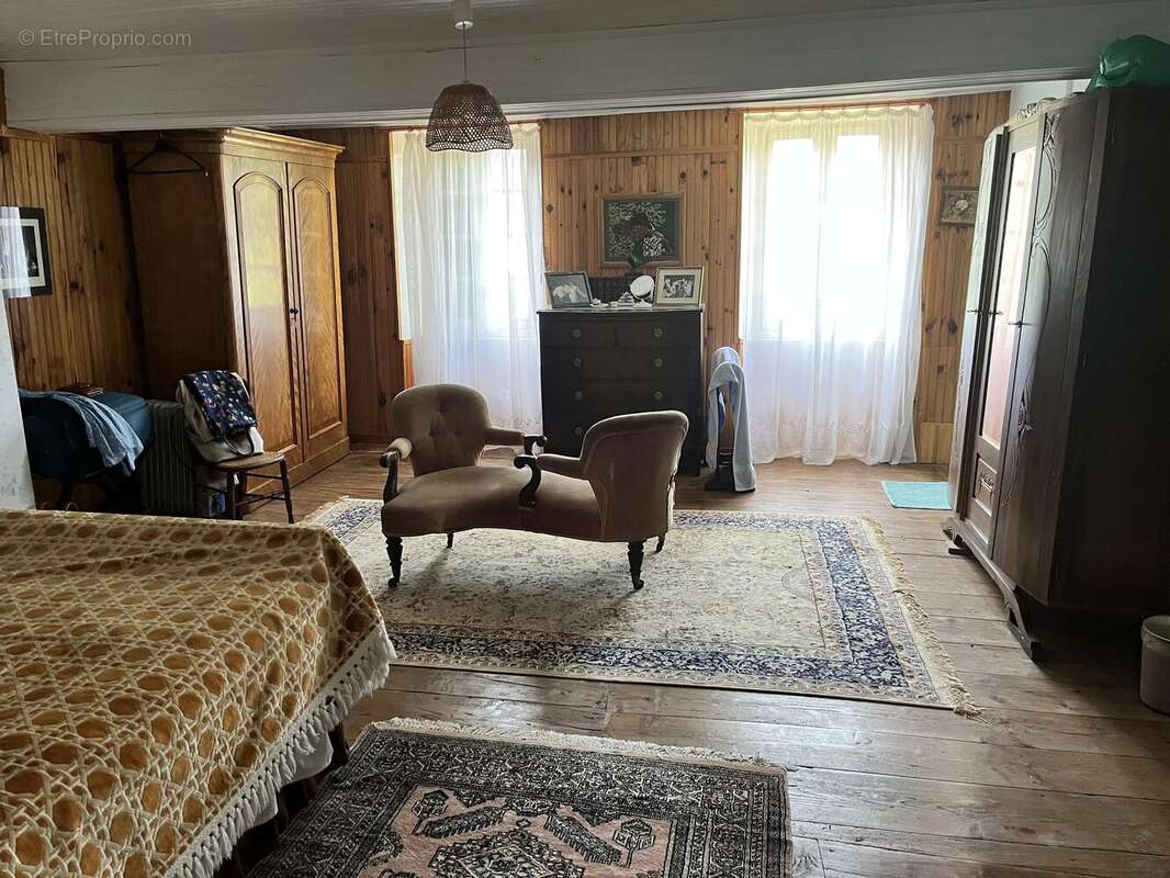 Appartement à PUIVERT