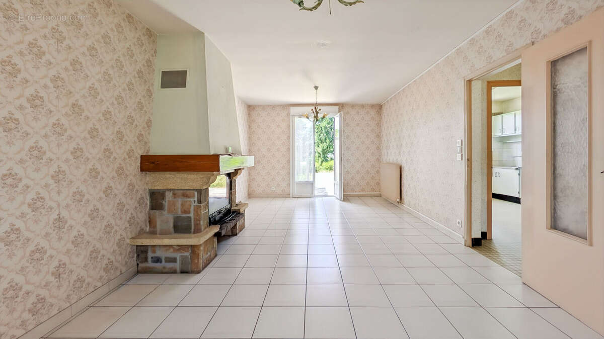 Maison 4 pièces de 78 m² ? Combourg ? Proche gare, commerces et services - photo 2