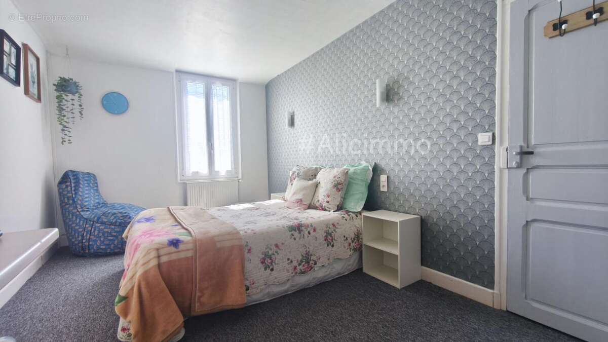 Maison Linthes 6 pièce(s) 118 m2 - photo 15