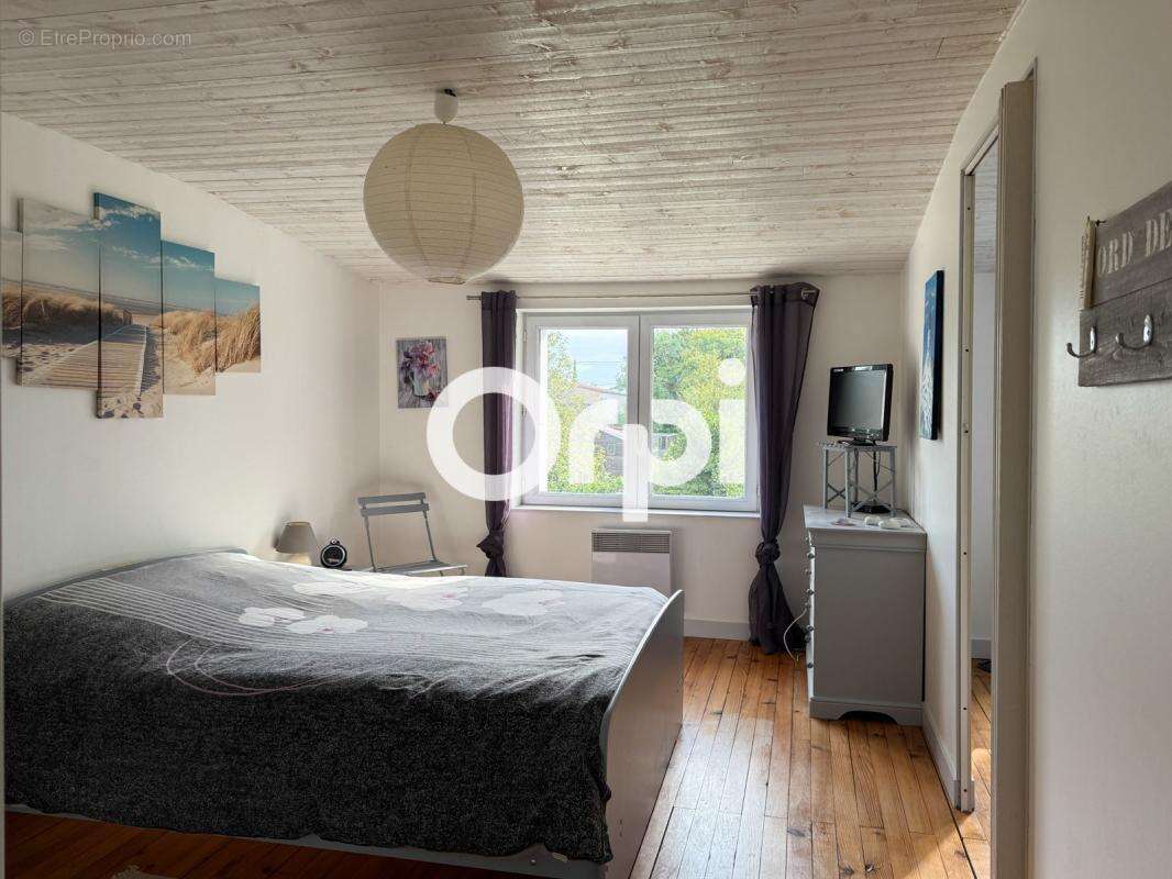 Maison à SAINTE-SOULLE