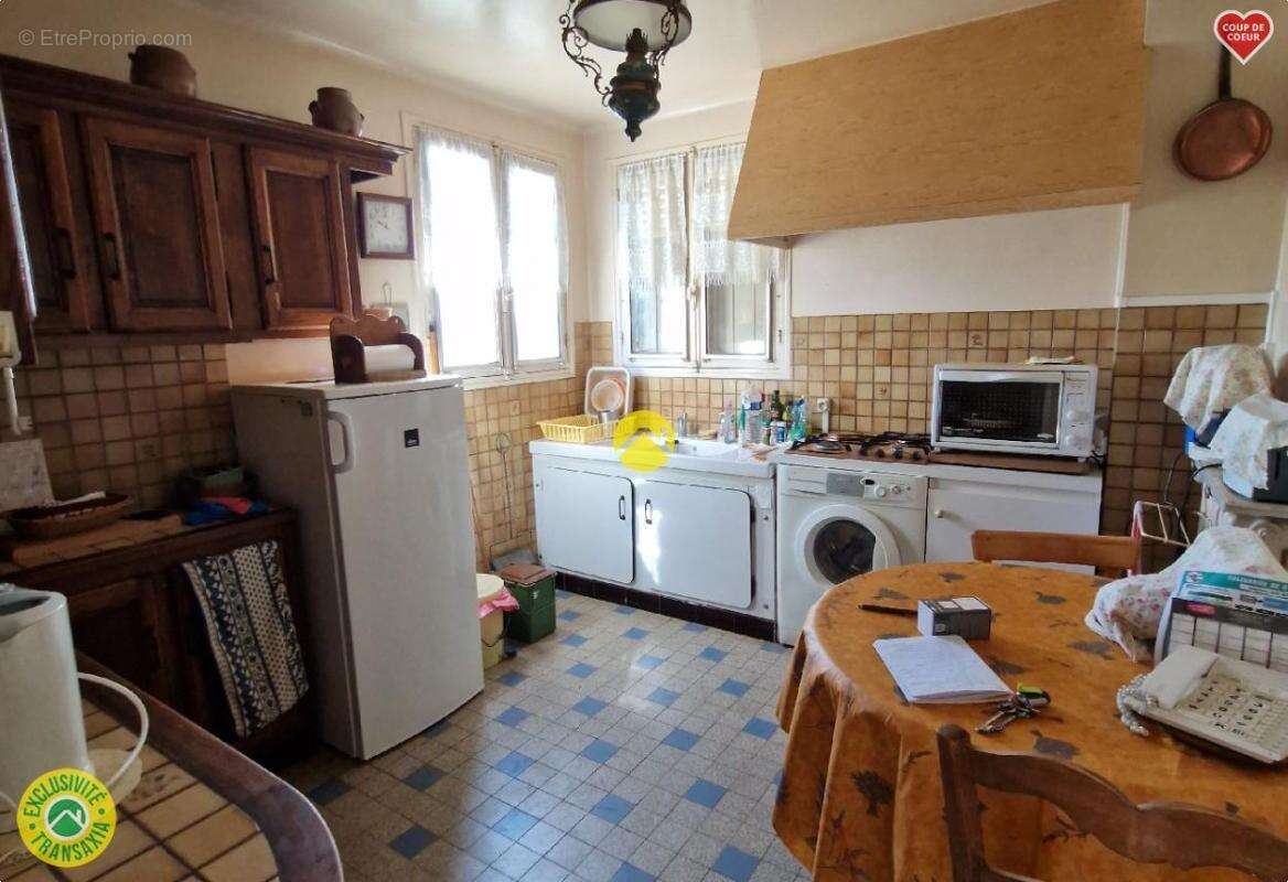 Maison à MORNAY-SUR-ALLIER
