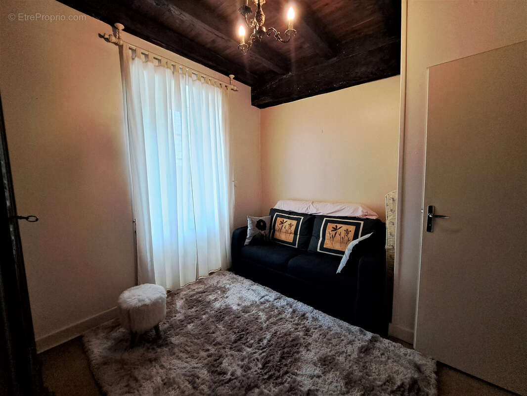 Maison à SAINTE-COLOMBE-DE-VILLENEUVE