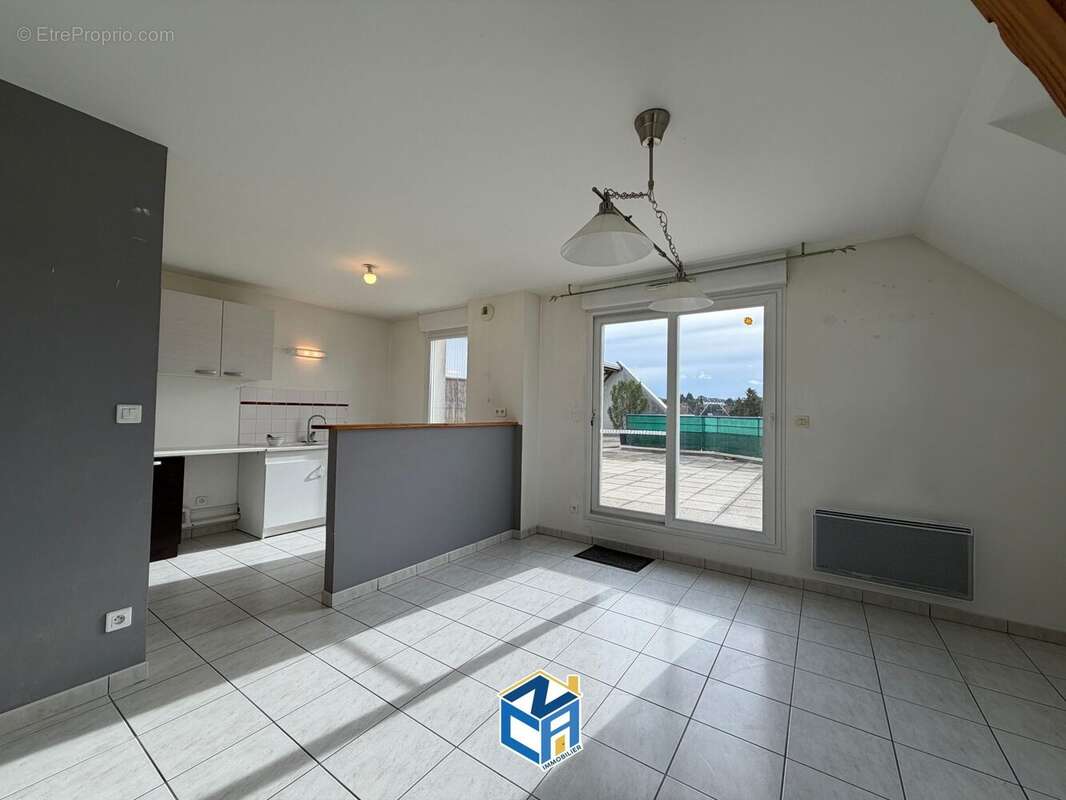Appartement à BLERE