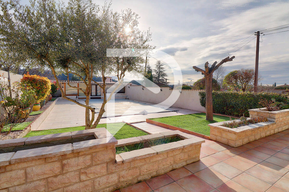 Maison à VINON-SUR-VERDON