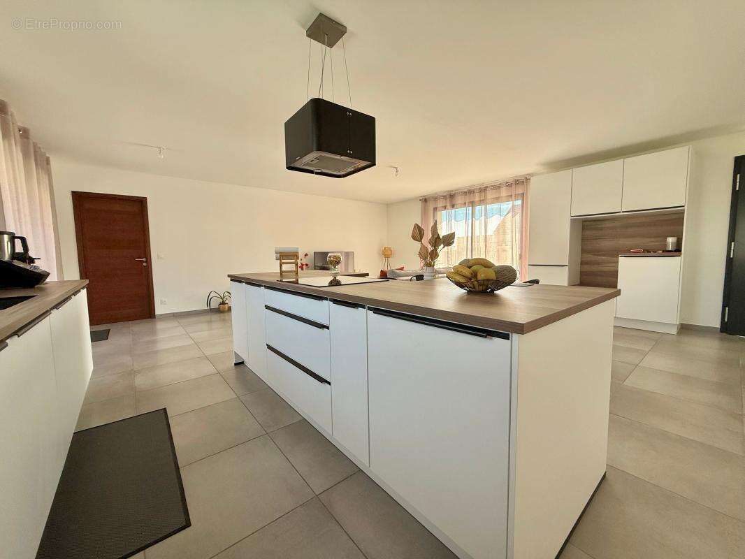 Maison à ROUVRES-EN-PLAINE