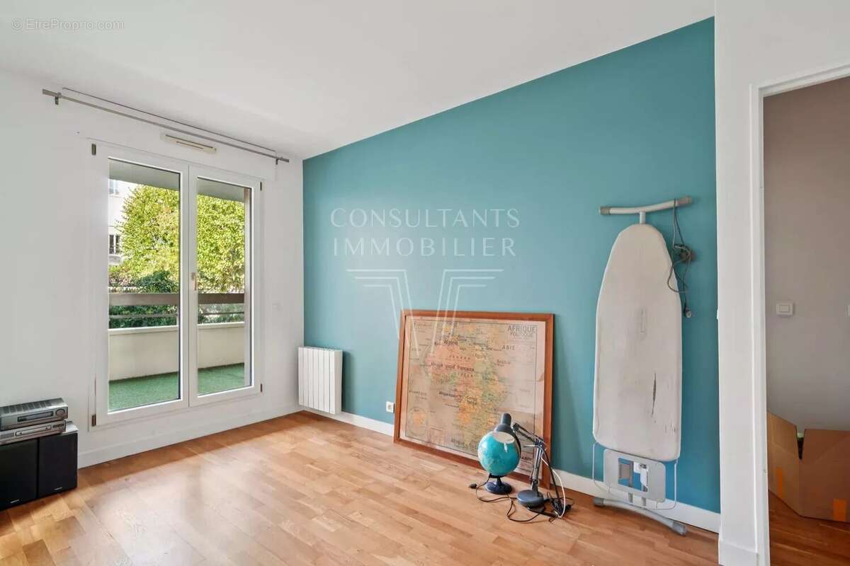 Appartement à LEVALLOIS-PERRET