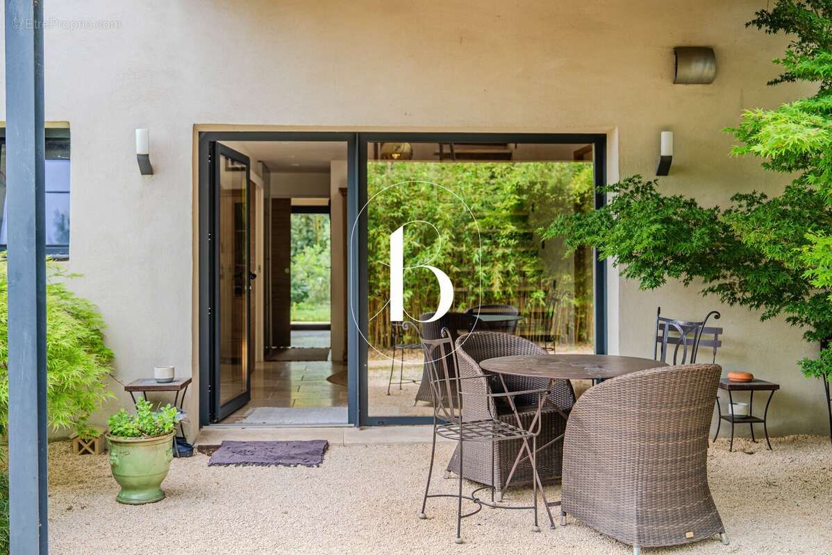 Maison à UZES