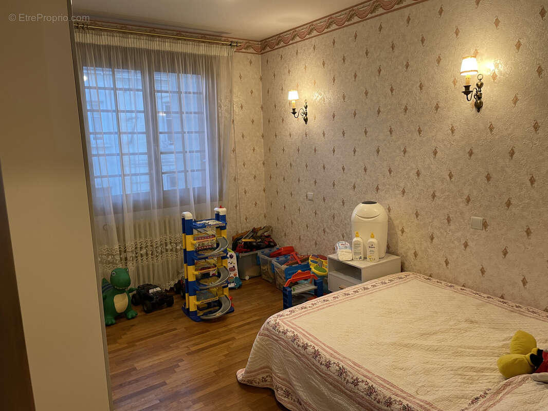 Maison à CHATELLERAULT