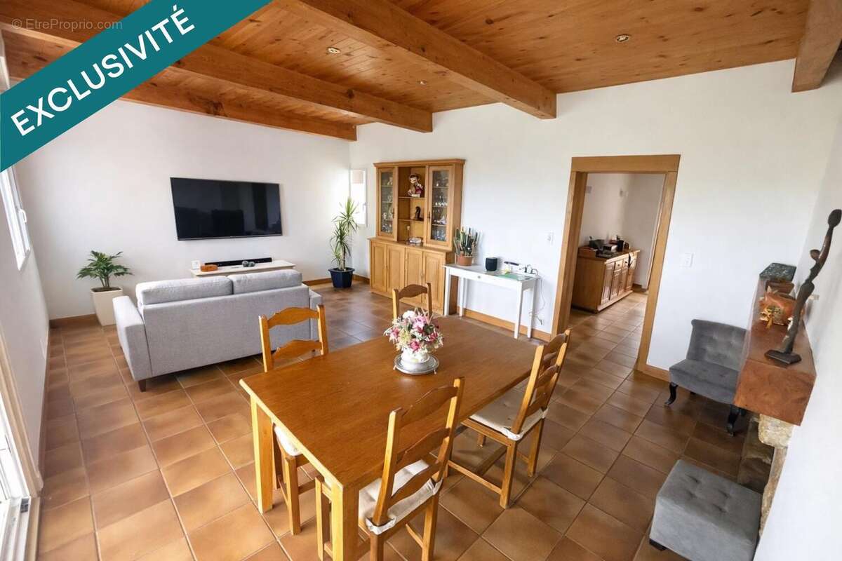 Maison 220 m² à Pietrosella  - photo 9