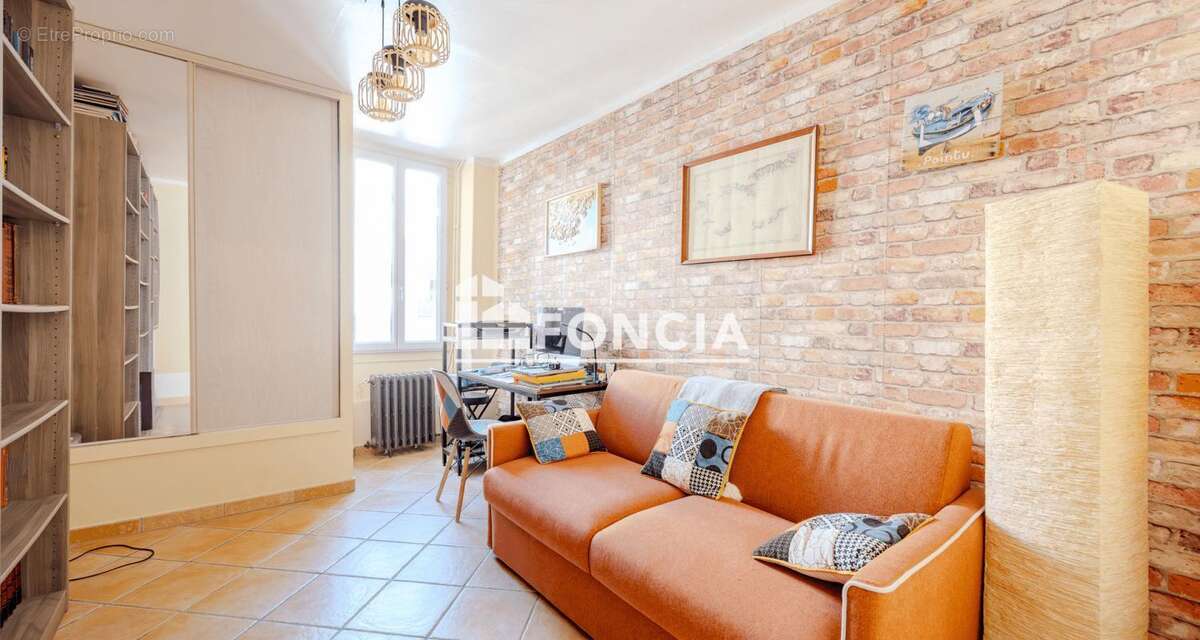 Appartement à HYERES