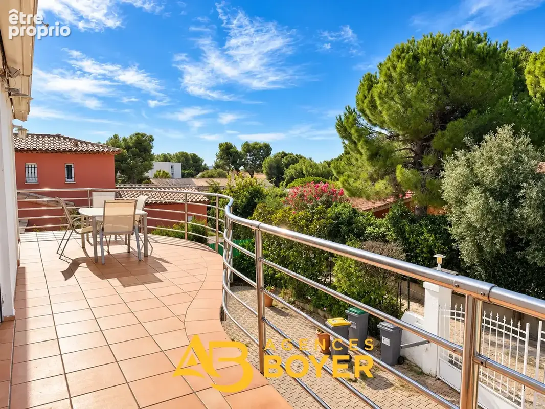 Bandol   Pierreplane  Maison 152 m2 avec T2 indépendant, proche plages - photo 2
