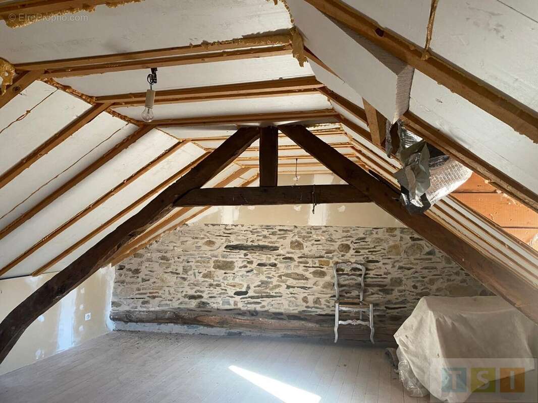 Maison à AVEZAC-PRAT-LAHITTE