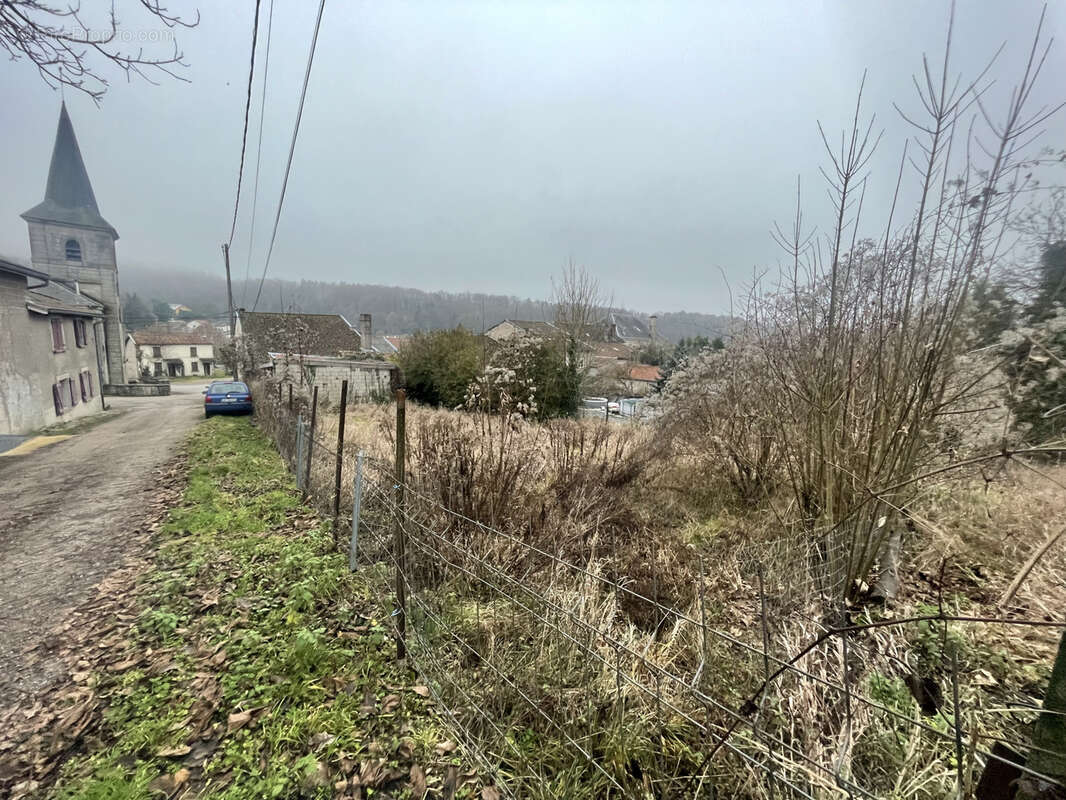 Maison à SOMMEDIEUE