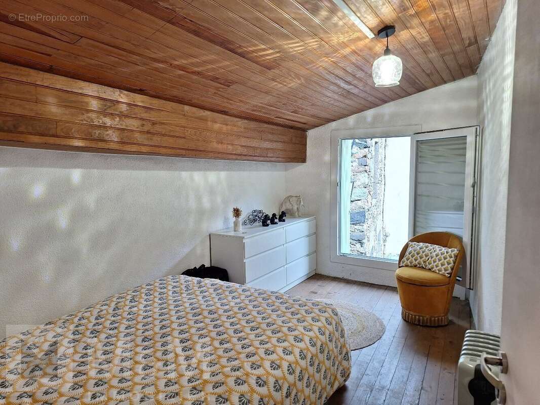 Maison à MONTFORT-SUR-BOULZANE